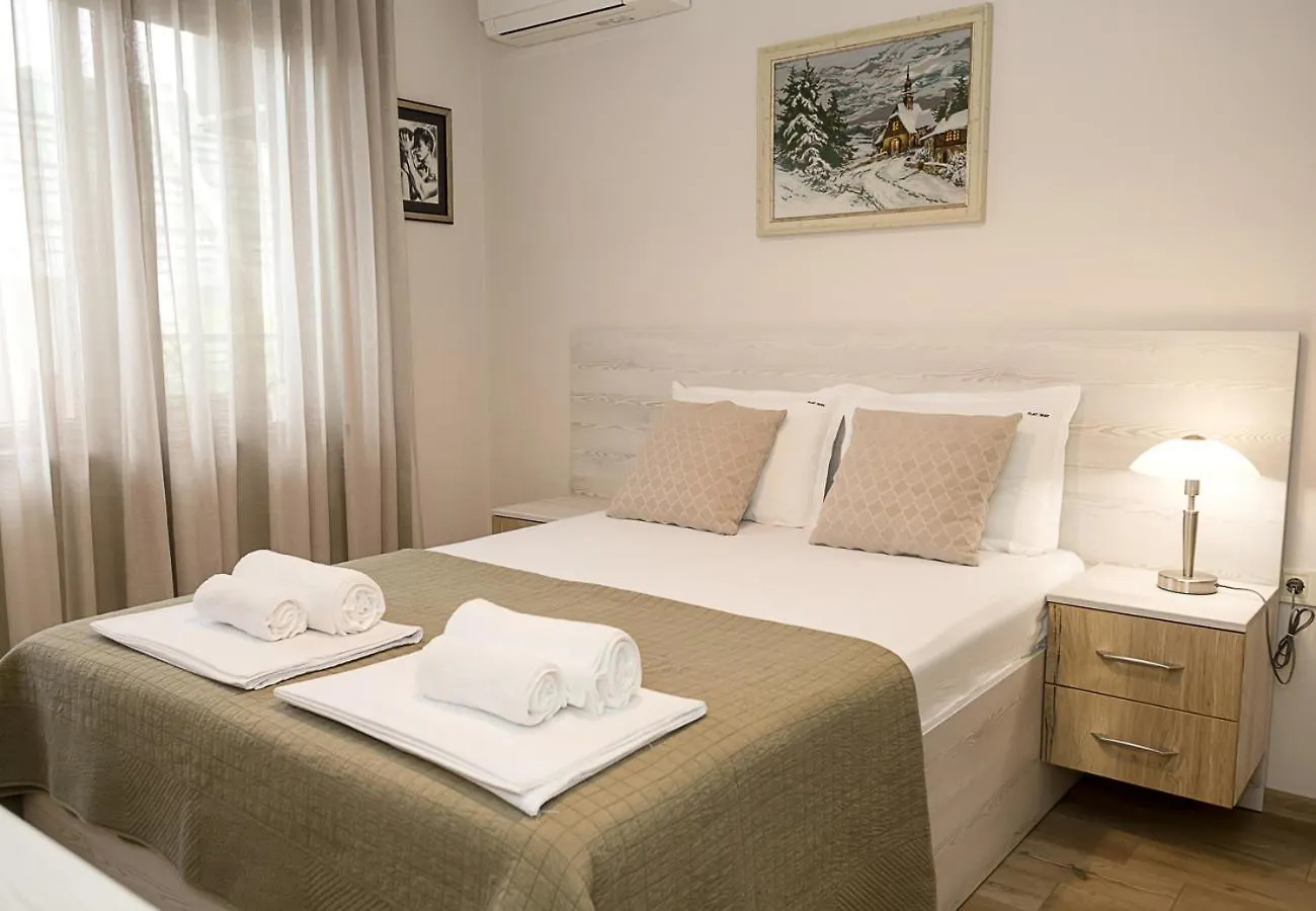 Appartement Stylish 1Br Steps From Sea Garden I Central Varna